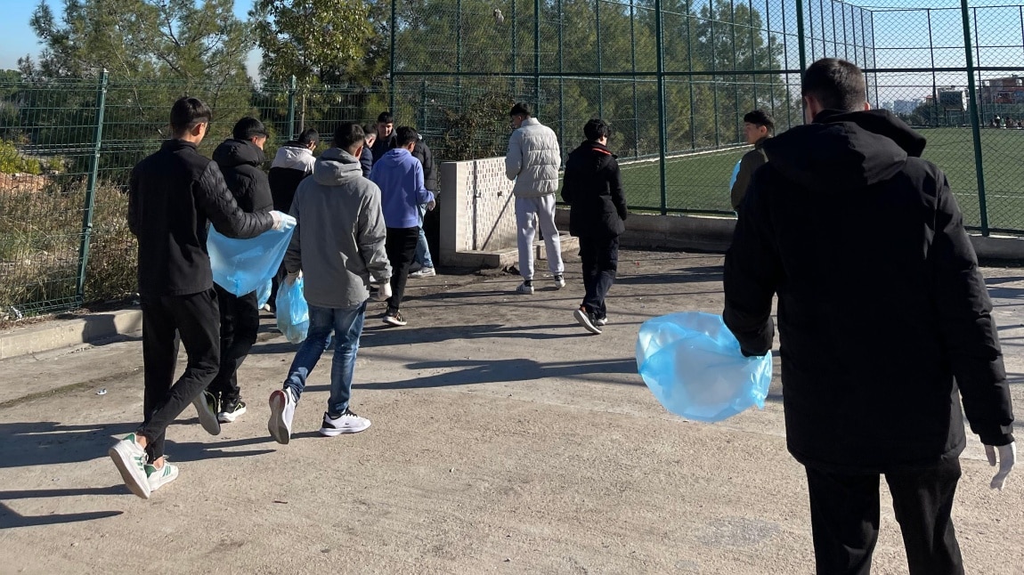 Okulumuzda Mesleki Tanıtma Kulübü tarafından Doğa ve Çevre Etkinliği Gerçekleştirilmiştir